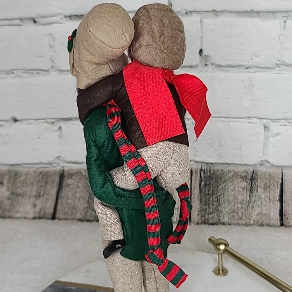 Byers' Choice Caroler '91 & '93 Bob Cratchit/Tiny Tim From 